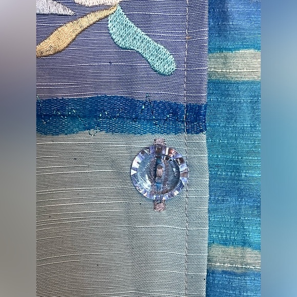 Vintage Indigo Moon light blue and light purple embroidered floral jacket - Picture 4 of 11